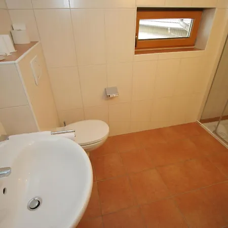 Charming In With Balcony * Uderns